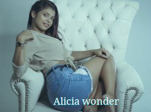 Alicia_wonder