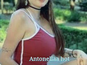Antonellaa_hot