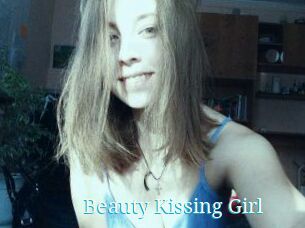 Beauty_Kissing_Girl
