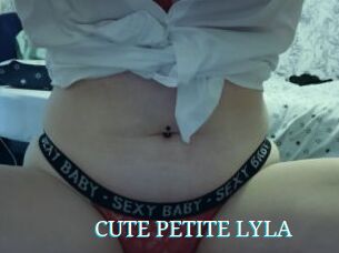 CUTE_PETITE_LYLA