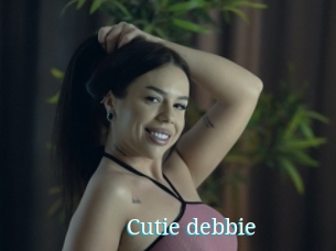 Cutie_debbie