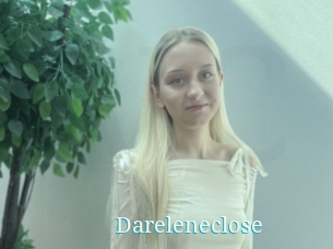 Dareleneclose