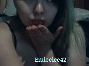 Emieelee42