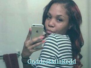 GoddessMiaRedd