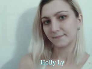 Holly_Ly