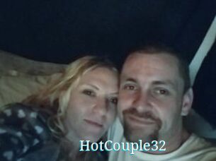 HotCouple32