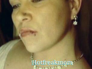 Hotfreakmom