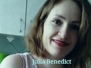 Julia_Benedict
