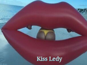 Kiss_Ledy