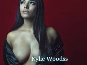 Kylie_Woodss