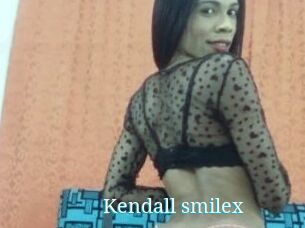 Kendall_smilex