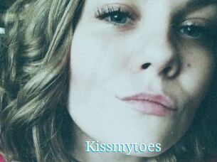 Kissmytoes