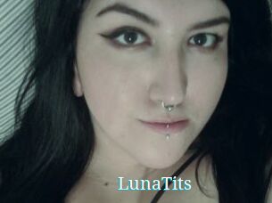 LunaTits