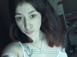Lolablooms