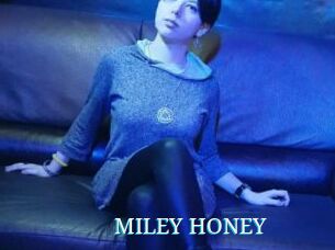 MILEY_HONEY