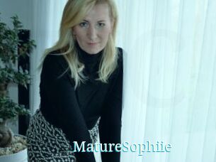 MatureSophiie