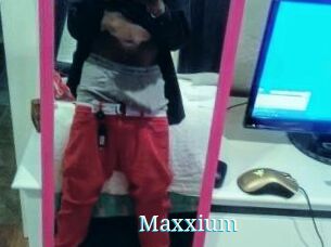 Maxxium