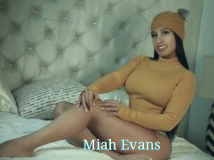 Miah_Evans