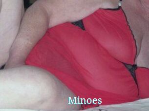 Minoes