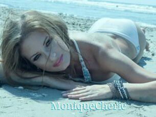 MoniqueCherie