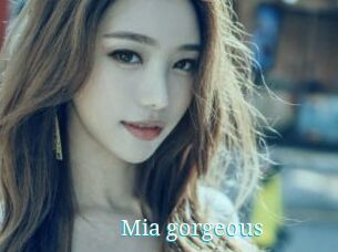 Mia_gorgeous