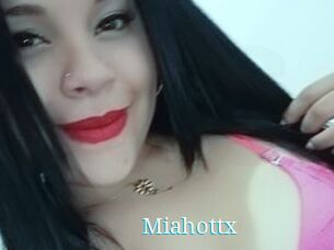 Miahottx