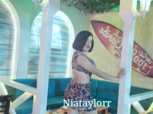 Niataylorr