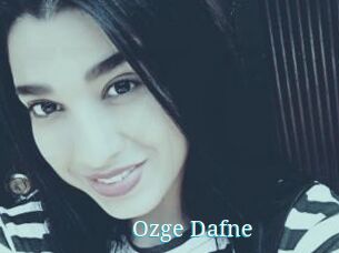 Ozge_Dafne
