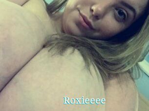 Roxieeee