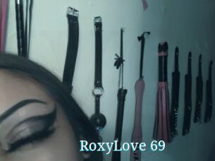 RoxyLove_69