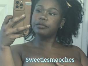 Sweetiesmooches