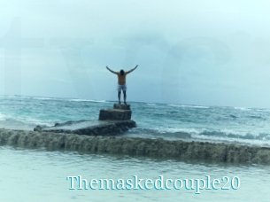 Themaskedcouple20