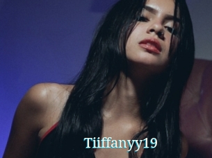 Tiiffanyy19