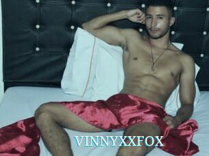 VINNYXXFOX