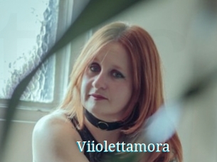 Viiolettamora