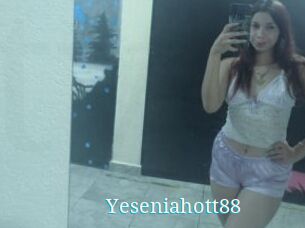 Yeseniahott88