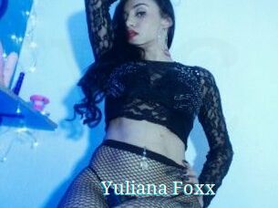 Yuliana_Foxx